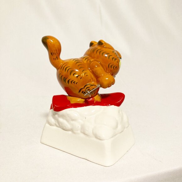 Vintage Enesco Garfield "Ski Bum" Ceramic Figurine 1981 - Picture 3 of 6